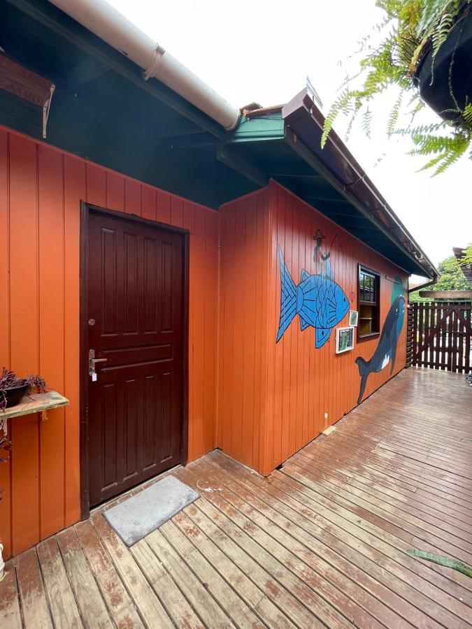 Hostel Antonio Pescador - Centro Da Guarda do Embaú Eksteriør bilde