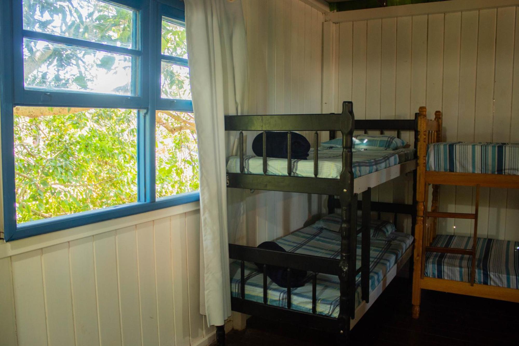 Hostel Antonio Pescador - Centro Da Guarda do Embaú Eksteriør bilde