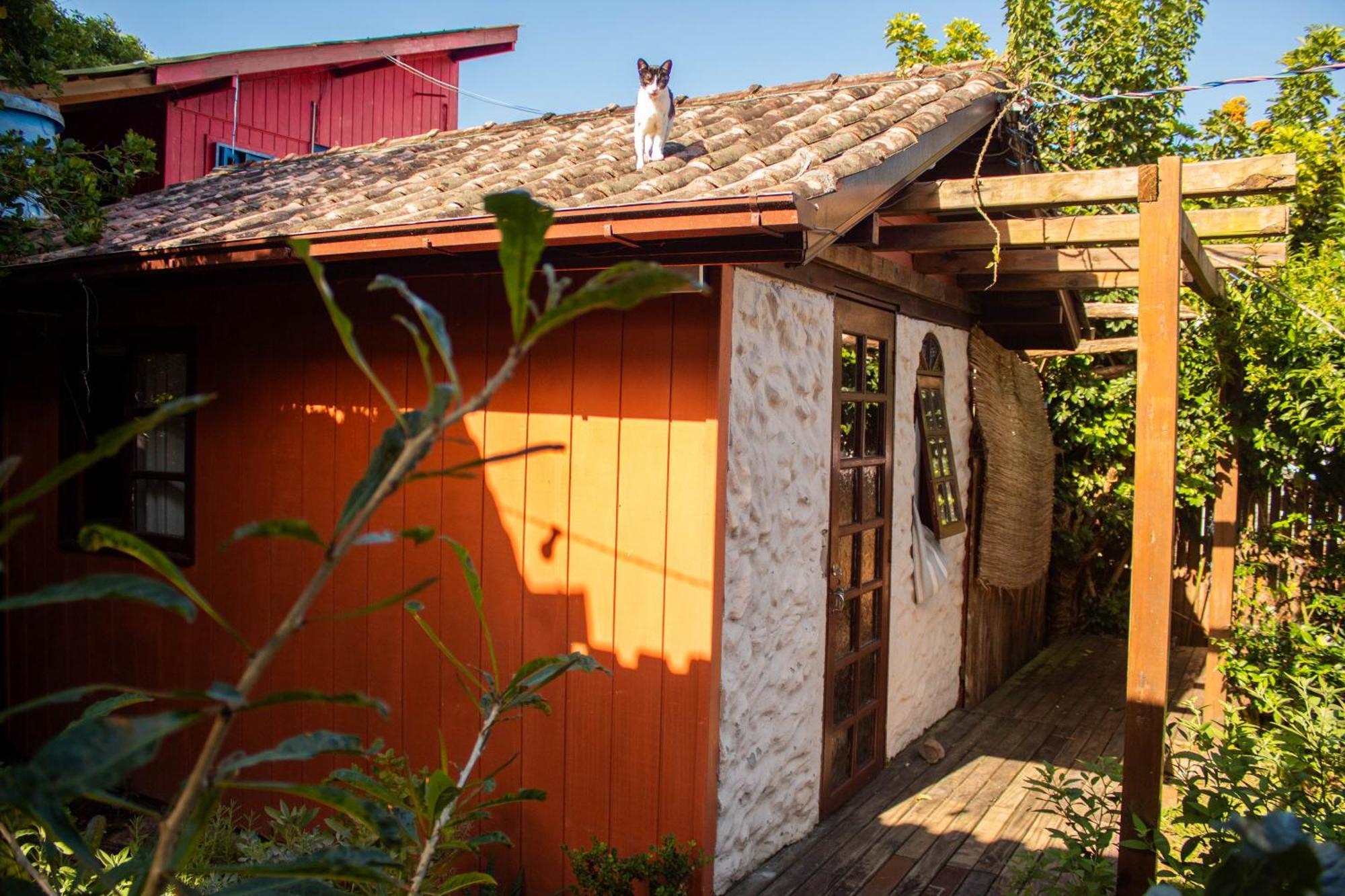 Hostel Antonio Pescador - Centro Da Guarda do Embaú Eksteriør bilde